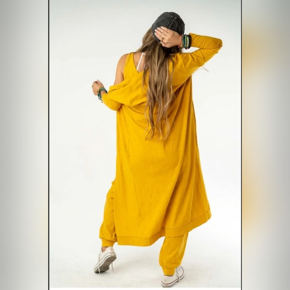 New! Fabulous Mustard Textured Jogger Jumpsuit and Cardigan 2 pc set - Picture 4 of 4